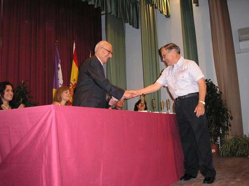 9-Entrega-diplomas-2008